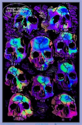 Plakat UV „wall of skulls”